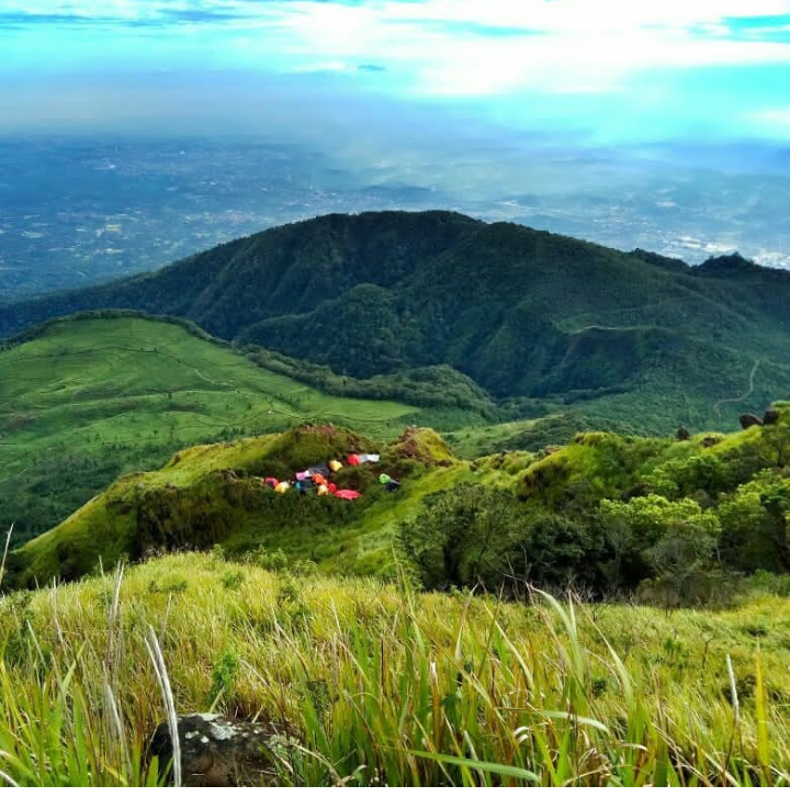 Hiking Gunung Ungaran